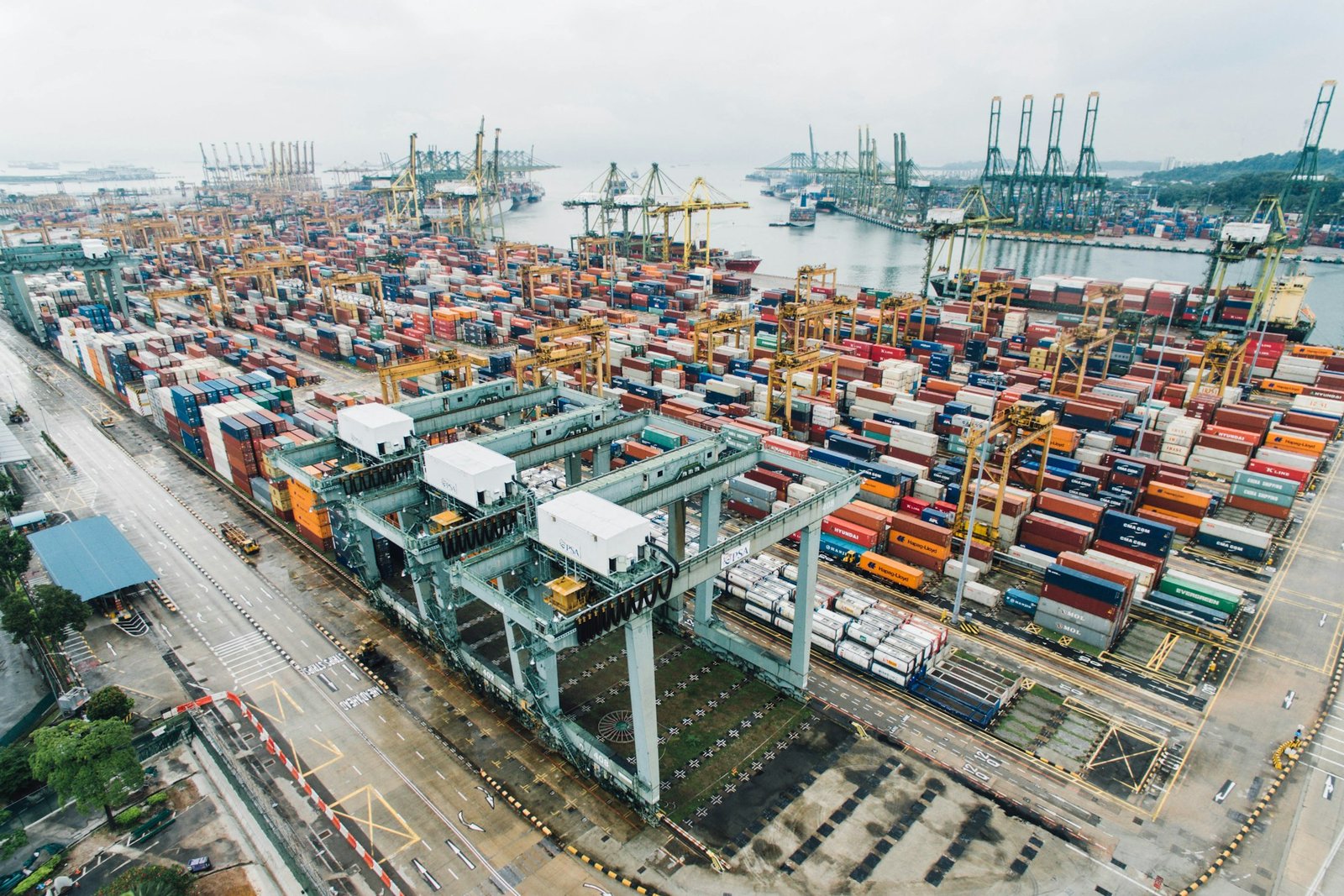 Container terminal and ocean freight